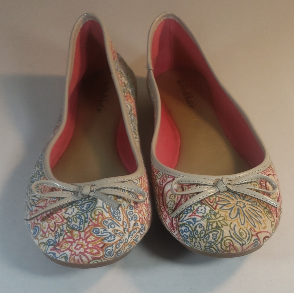 Kelly & Katie Ballet Flats Floral